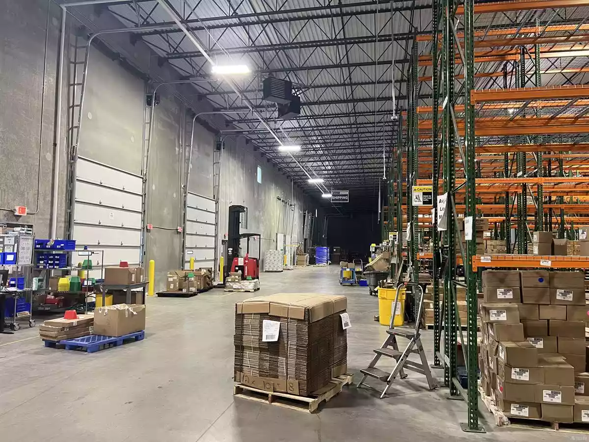 Wixom - Warehouse/Distribution