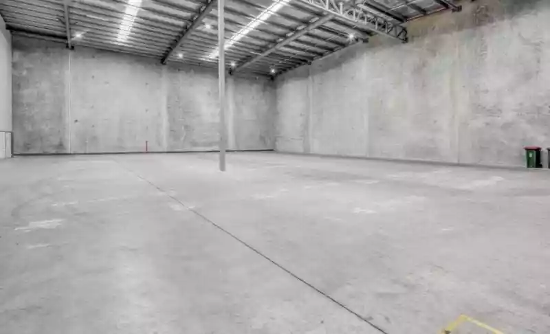 15/210 Robinson Road East