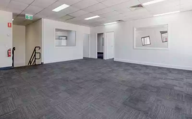15/210 Robinson Road East