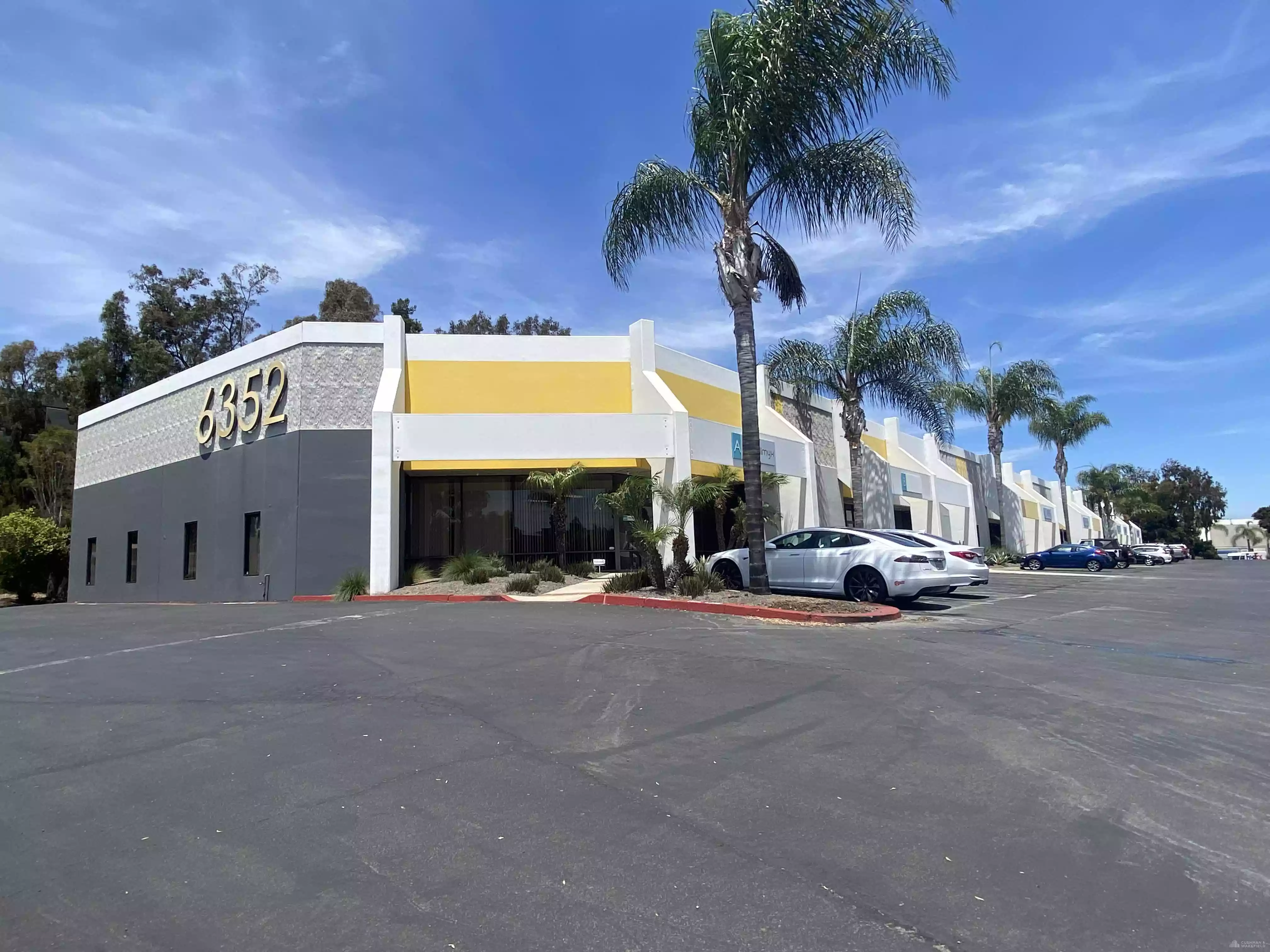 Arroyo Business Center