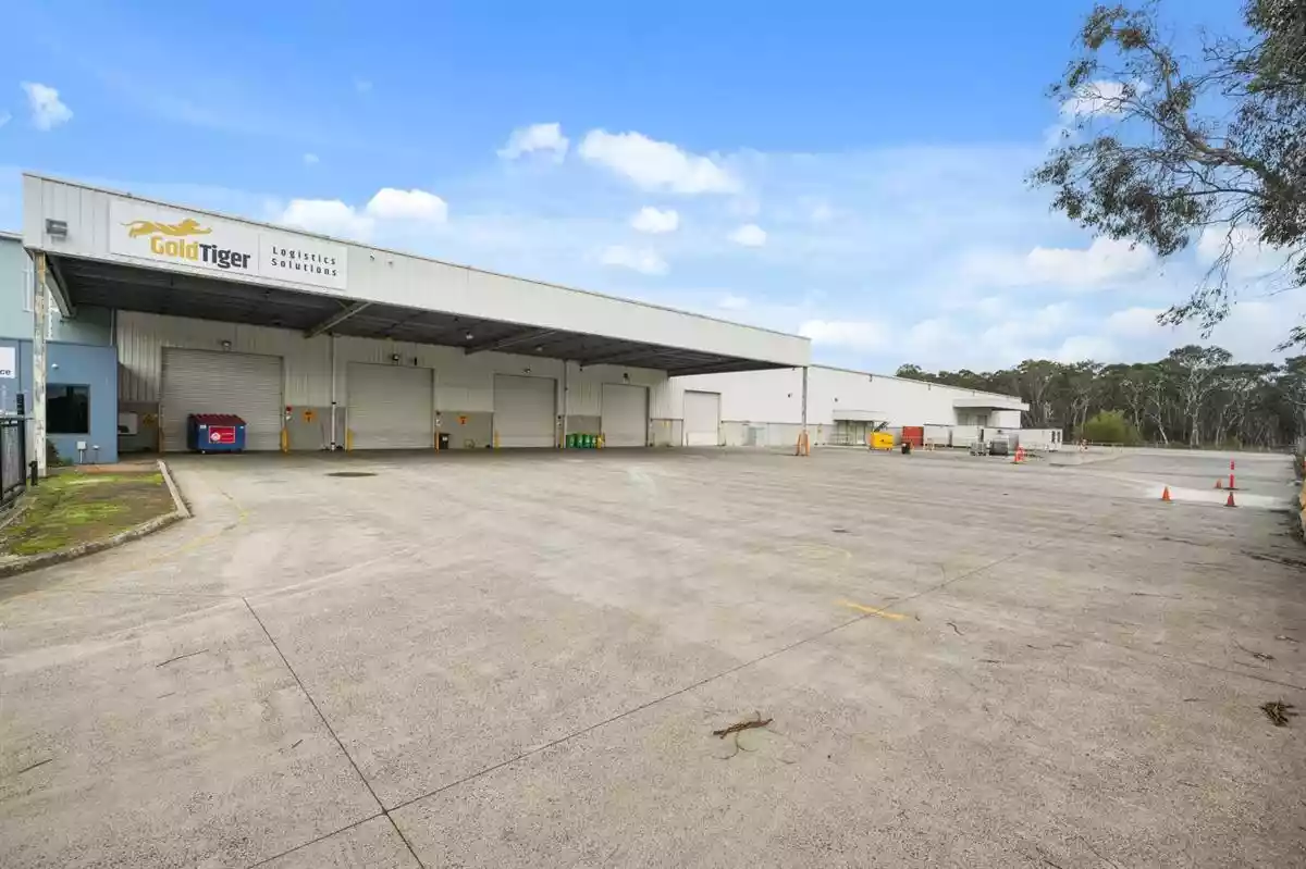 60-70 Monash Drive