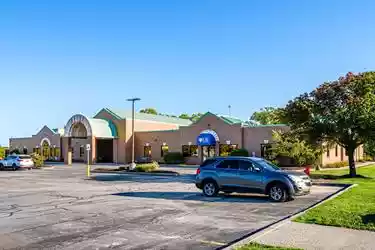 A1-2400 South Clinton Ave-Bldg F