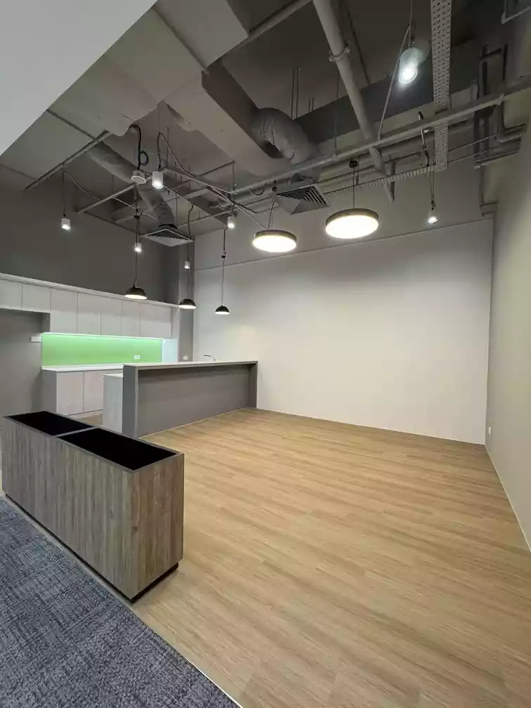 Fitted Unit at Kallang for Lease
