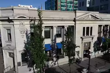 Victoria - Retail