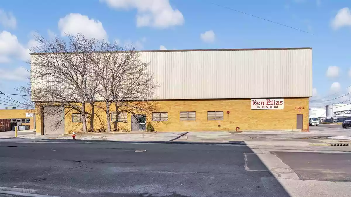 Inwood - Warehouse/Distribution