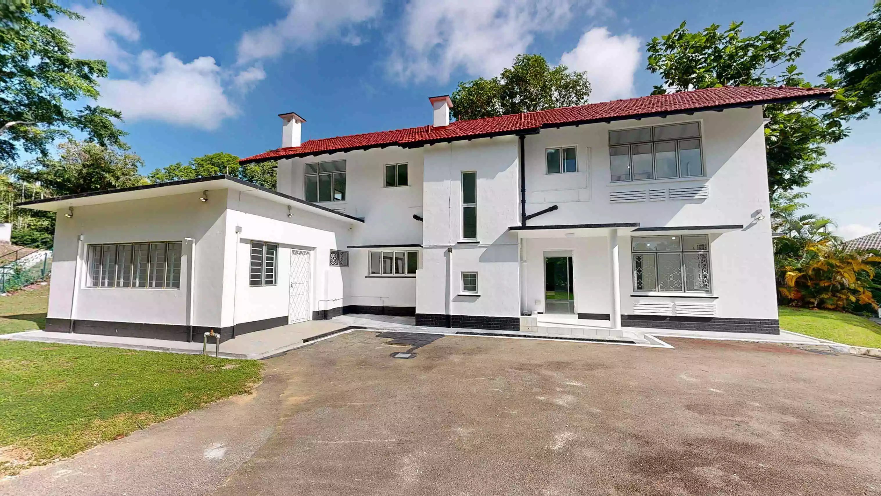 Ross Avenue — Spacious Double-Storey Detached Bungalow for Lease