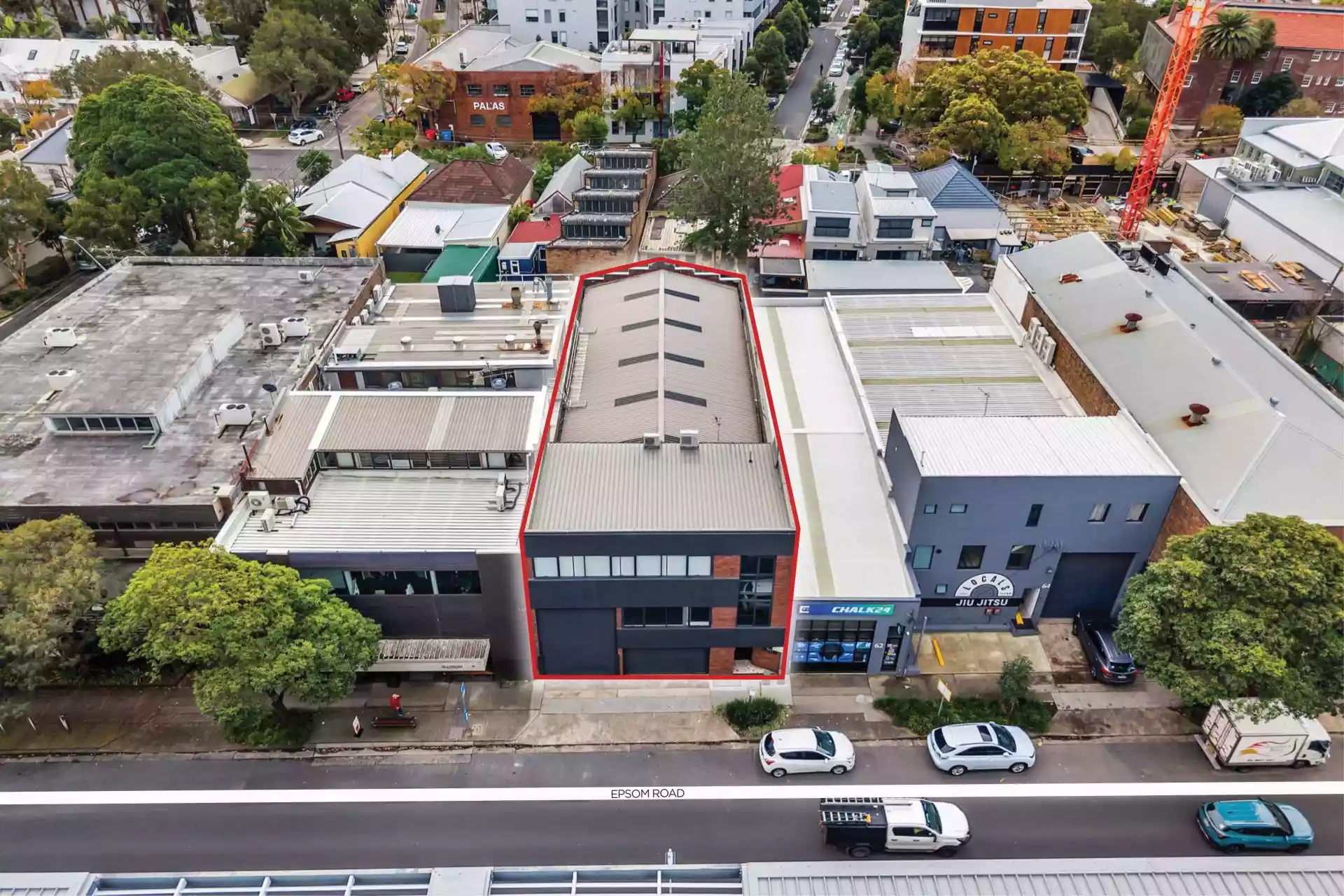 Clear-Span Warehouse For Lease - Prime Zetland Location