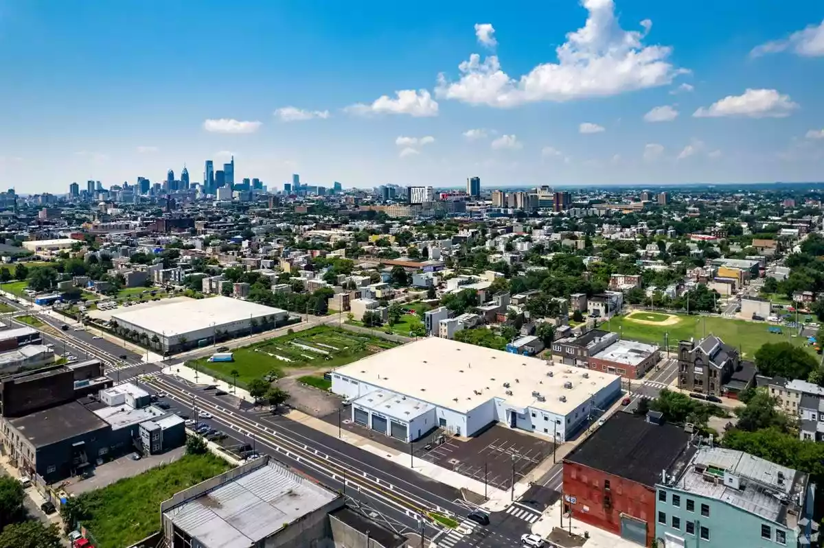 Philadelphia - Warehouse/Distribution