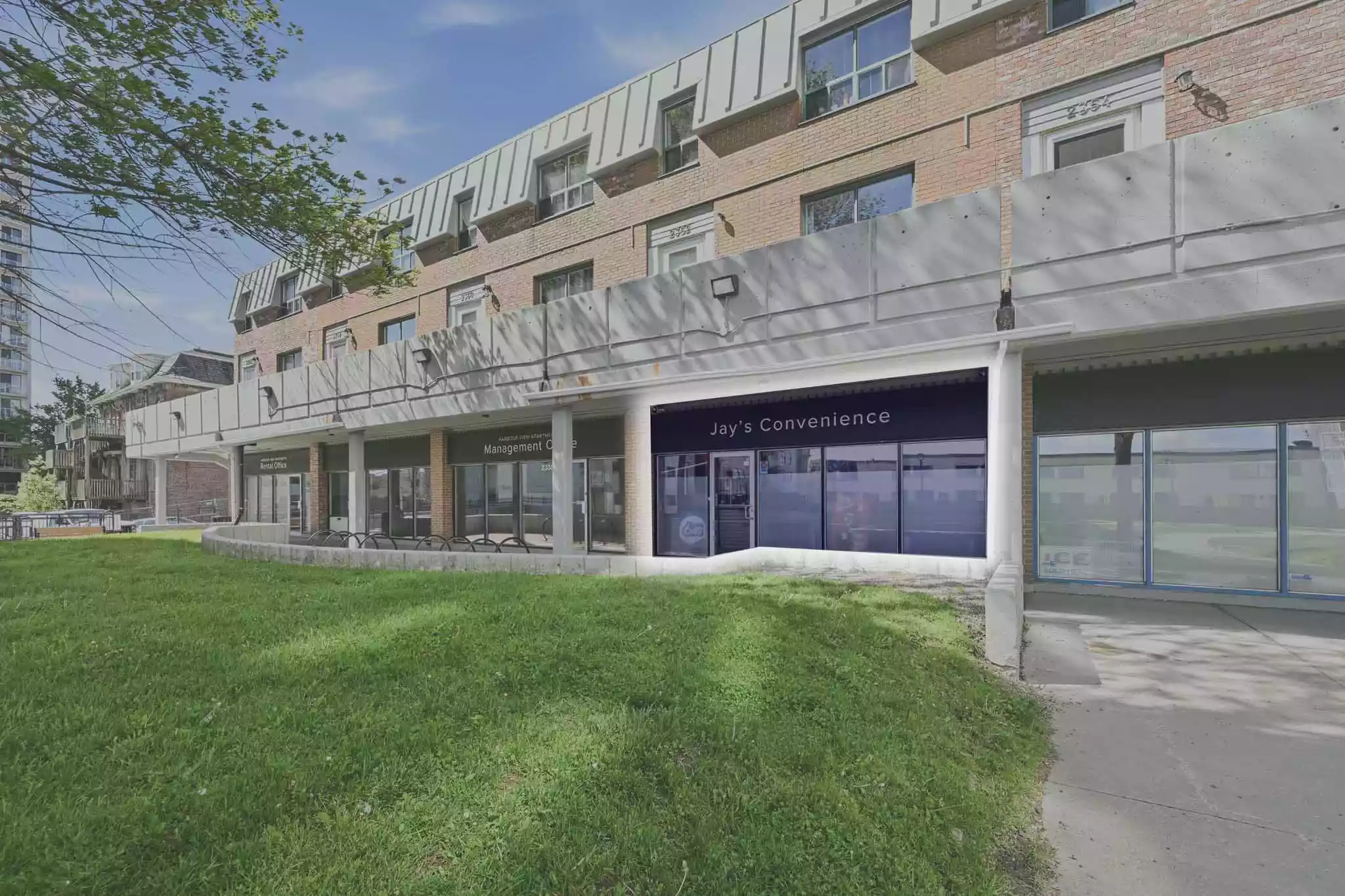 2340 Longard Plaza