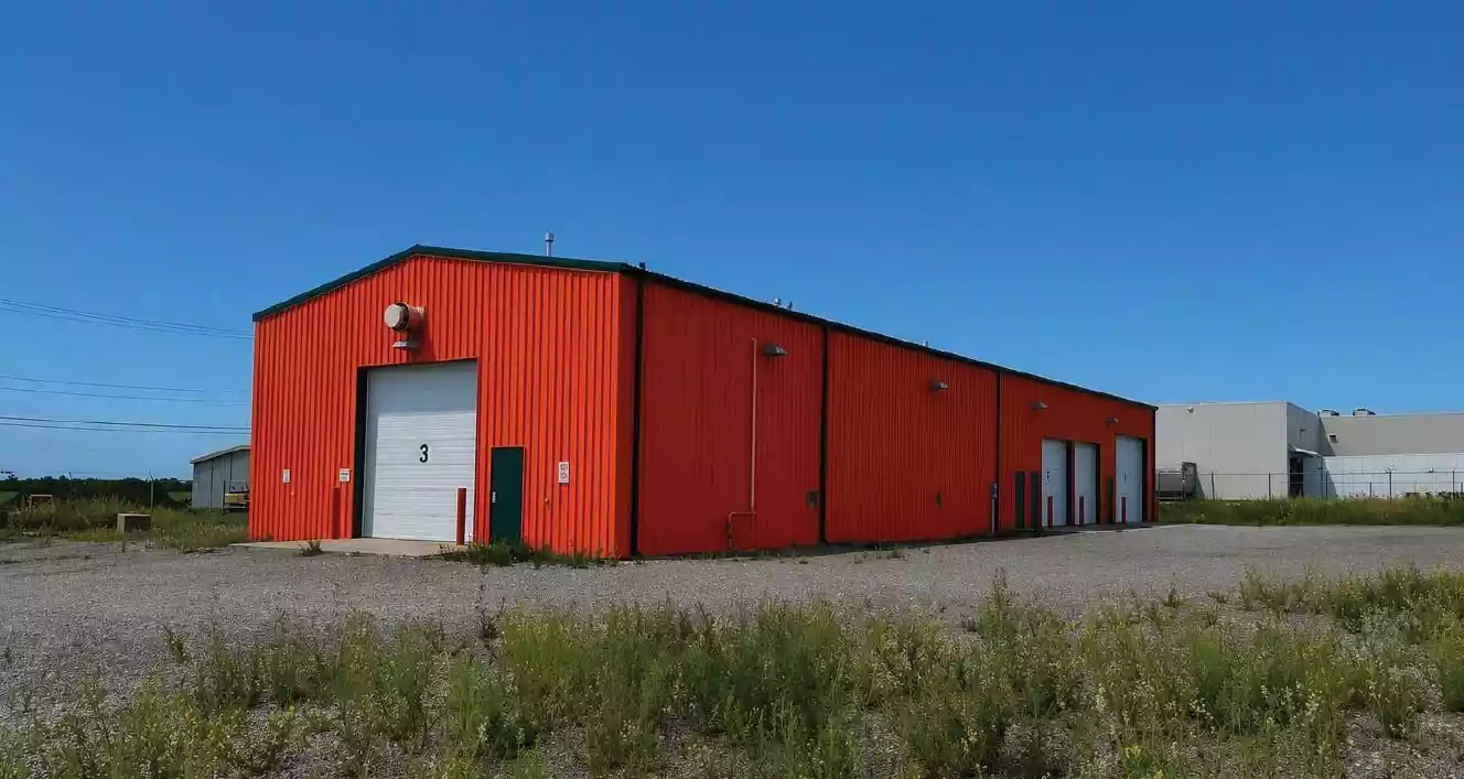 Pincher Creek - Warehouse/Distribution