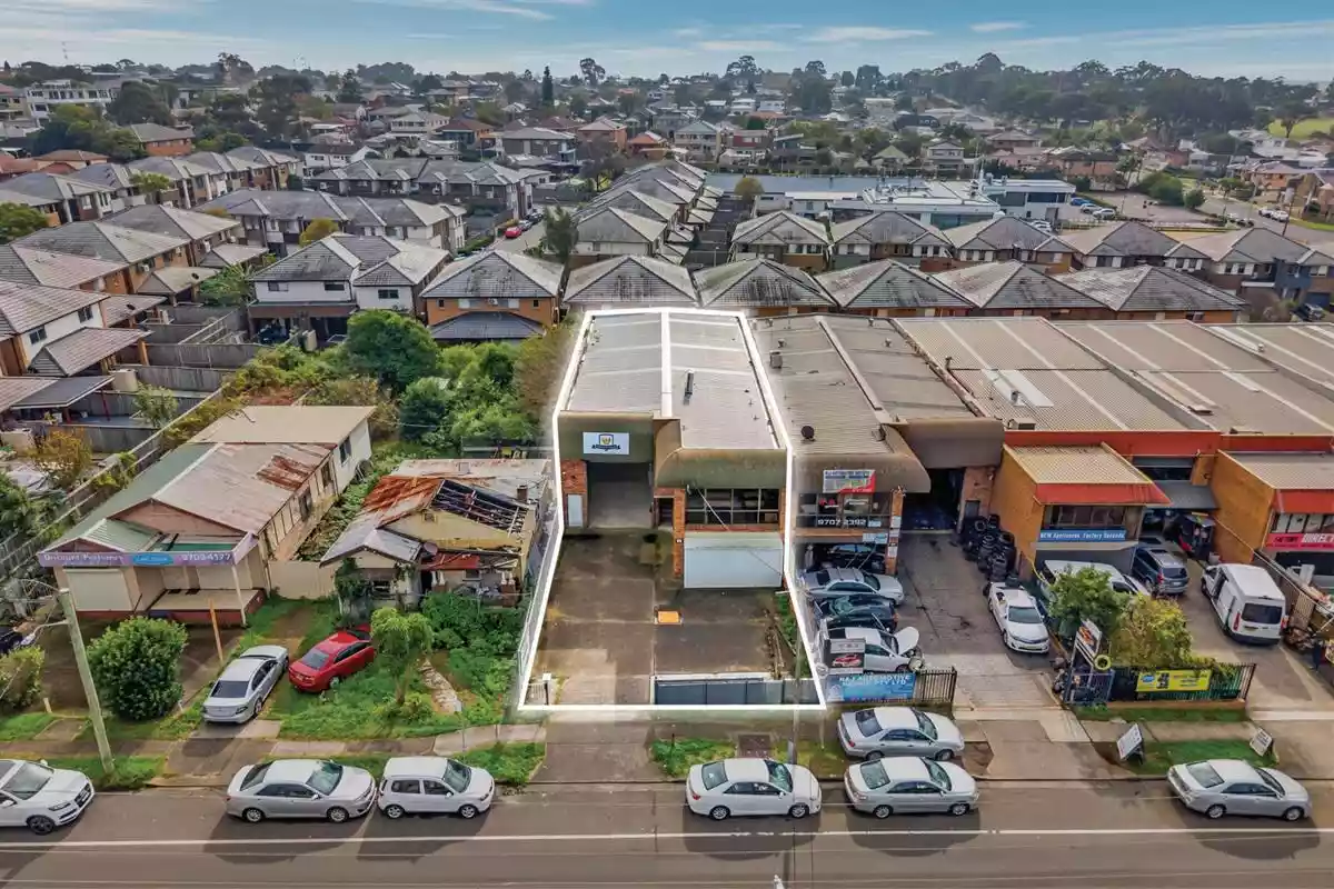 99 Wattle Street
