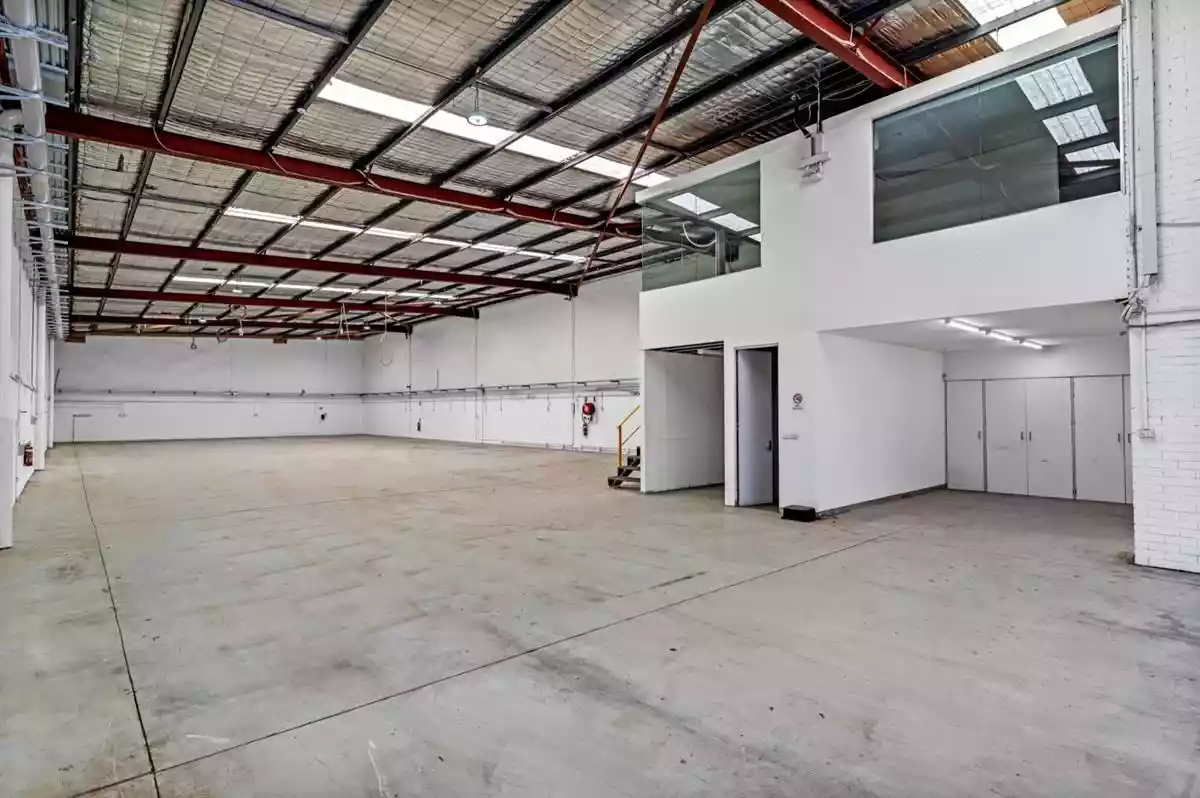 38 Sir Joseph Banks Street