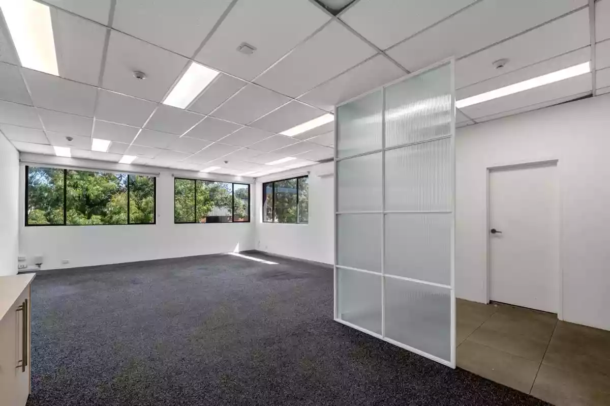 38 Sir Joseph Banks Street