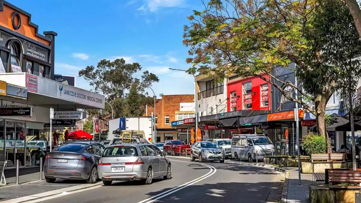 115-121 Longueville Road
