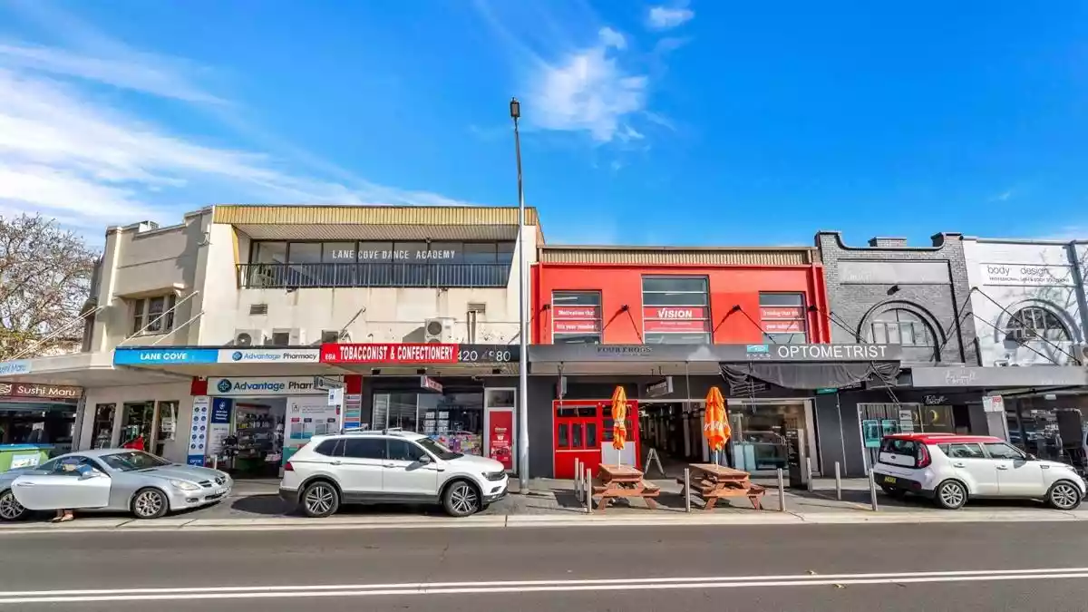 115-121 Longueville Road