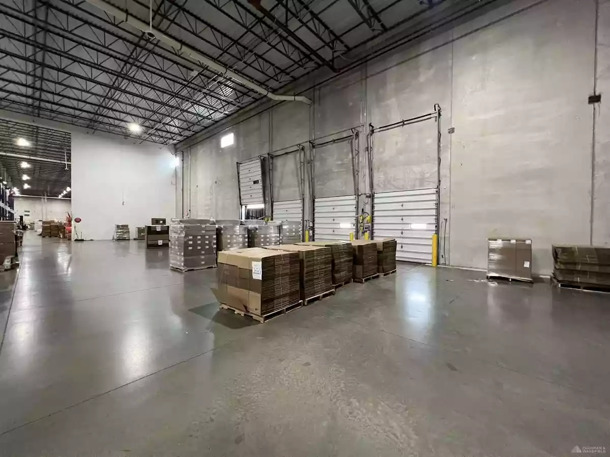 Aurora - Warehouse/Distribution