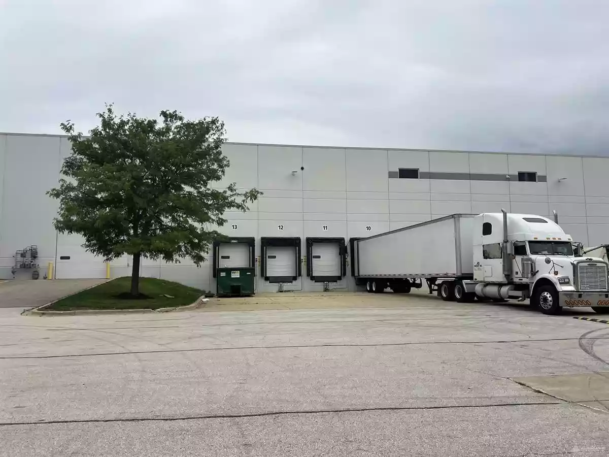 Aurora - Warehouse/Distribution