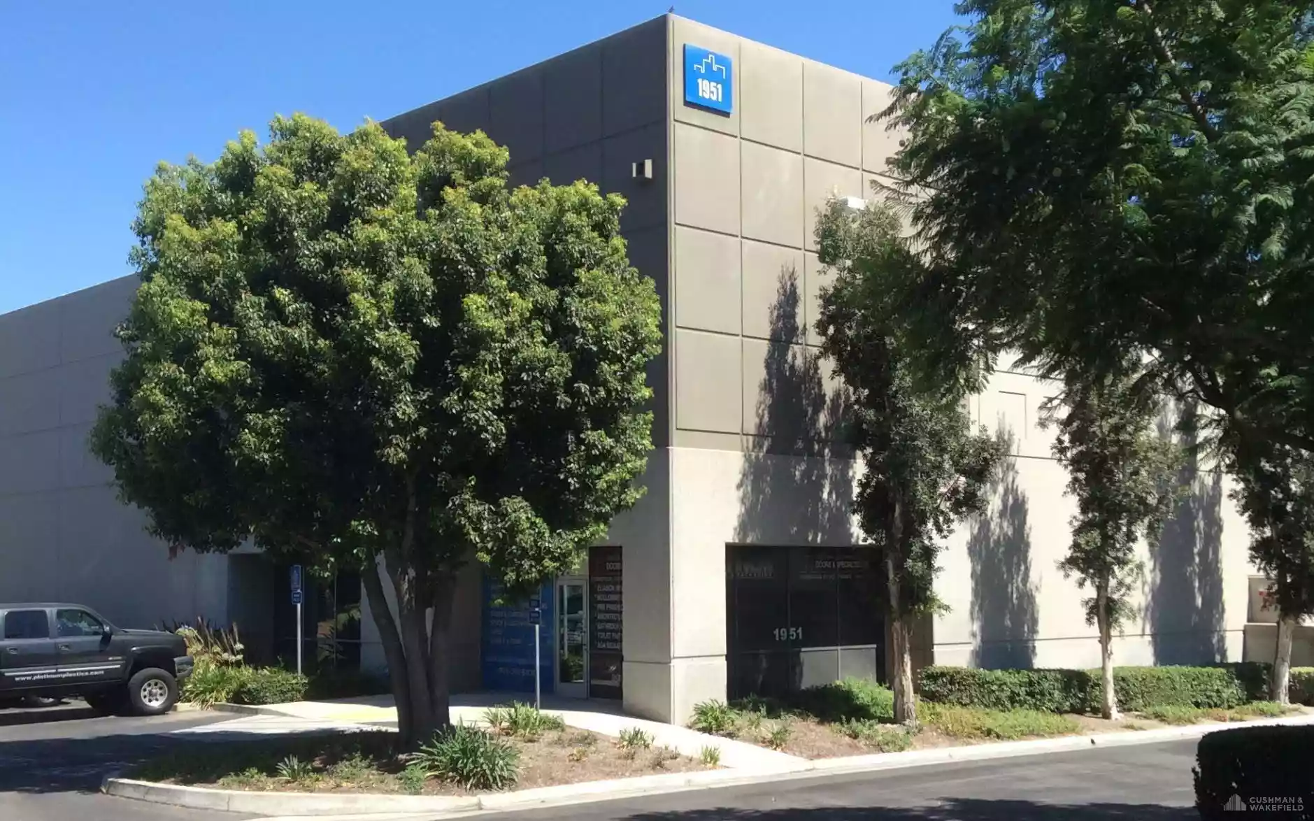 Ontario Commerce Center