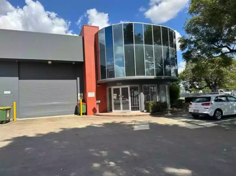190 Kerry Road