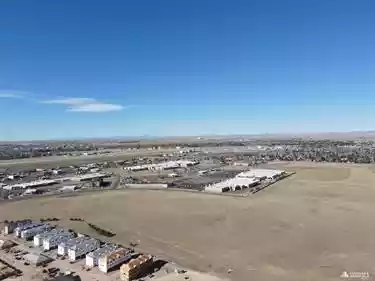 Cheyenne - Land