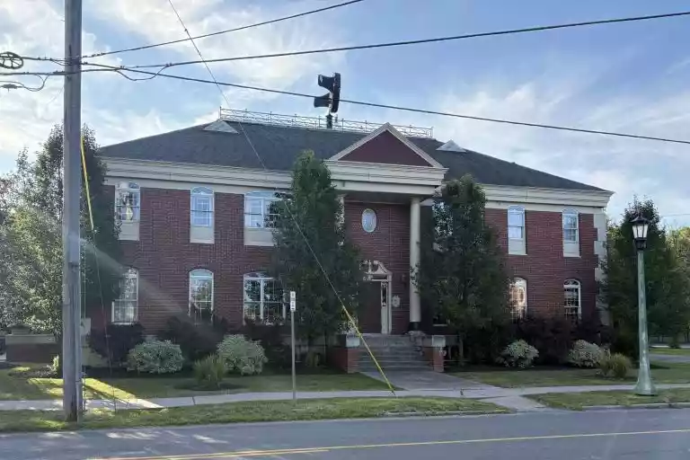 A2-727 Washington Street
