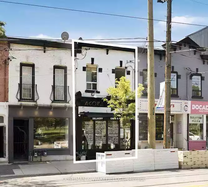 Toronto - Street Retail