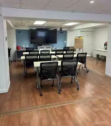 New Westminster - Office
