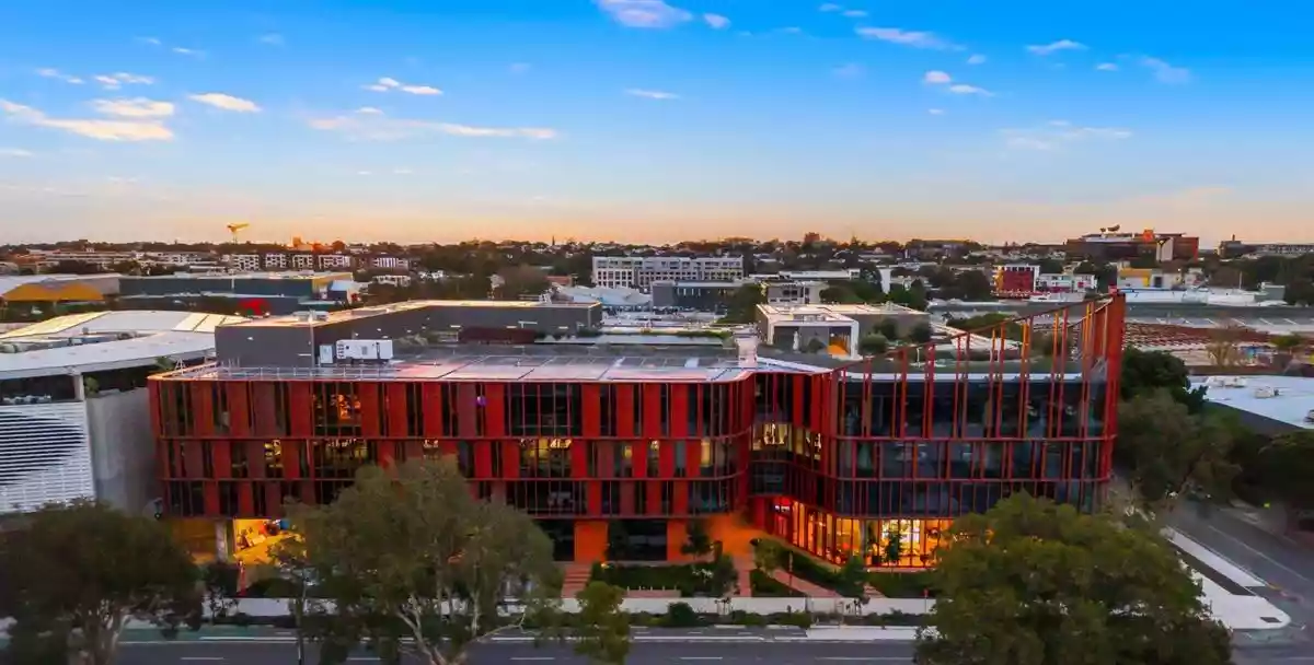 25 Bourke Road