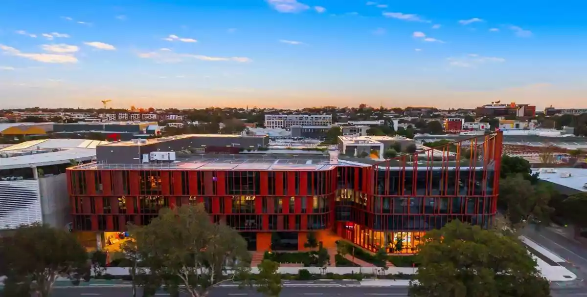 25 Bourke Road