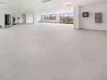 Tenancy 2/372 Progress Road