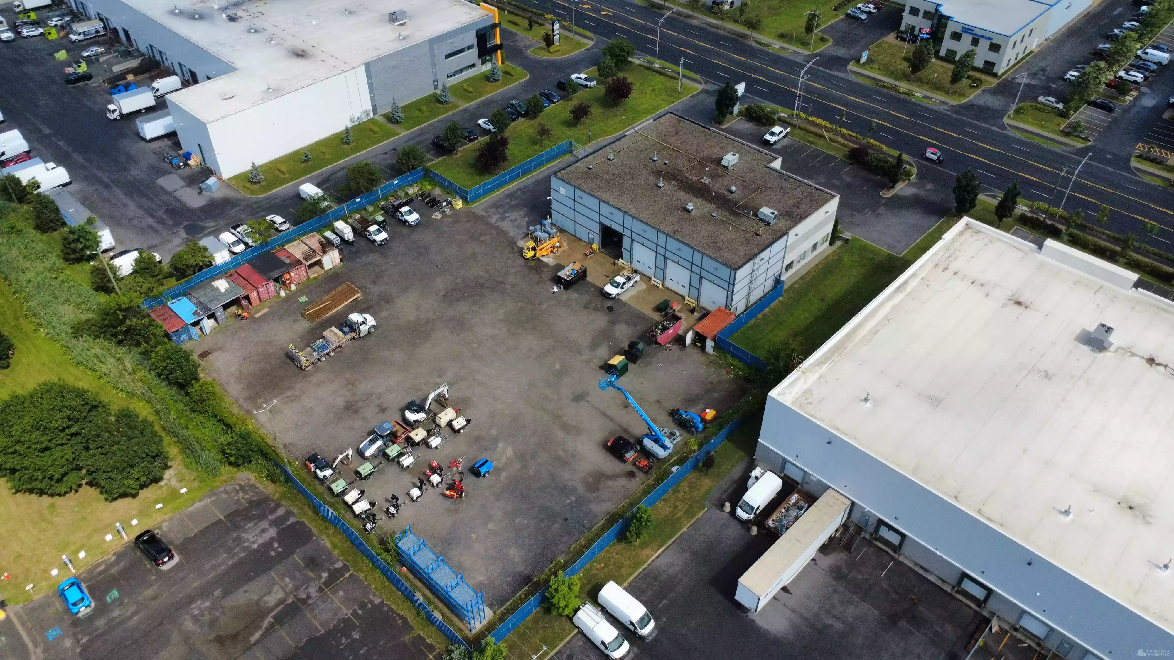 Brossard - Warehouse/Distribution