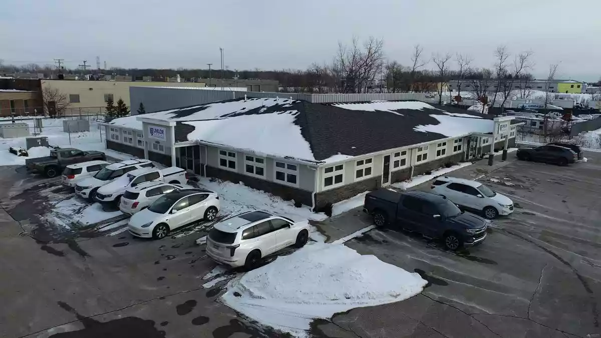 Wixom - Office Service