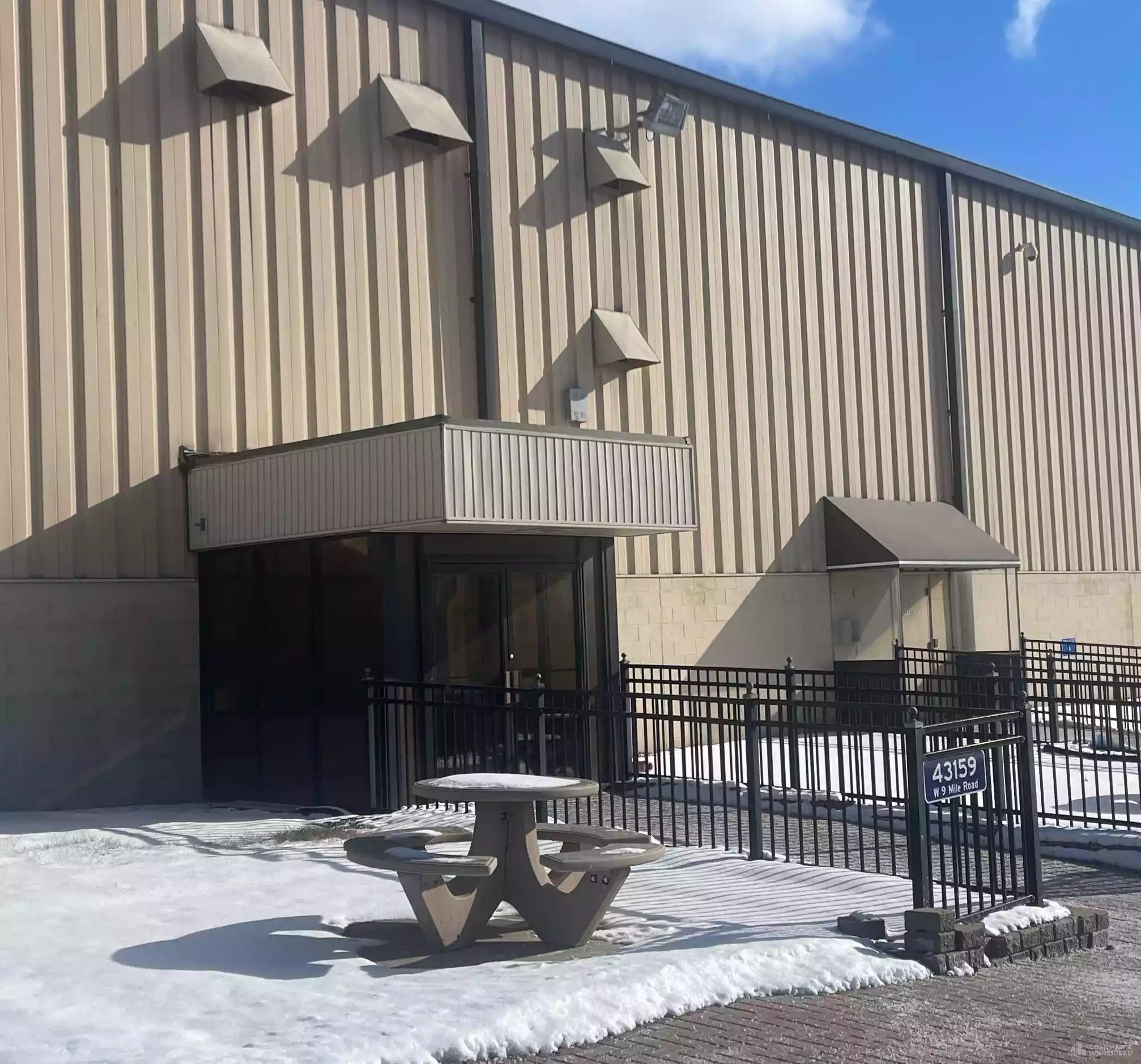 43155-43159 West 9 Mile Road