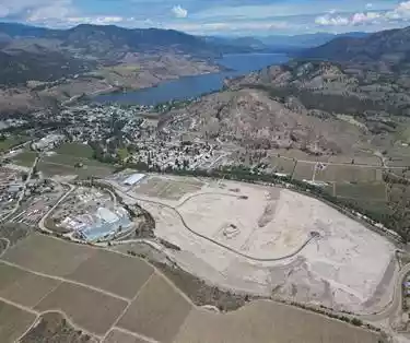 Okanagan Falls - Land