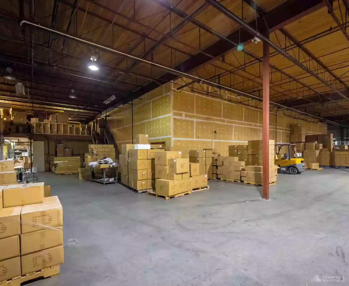 Burnaby - Warehouse/Distribution