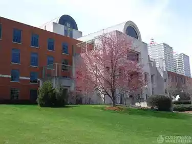 Louisville - Office