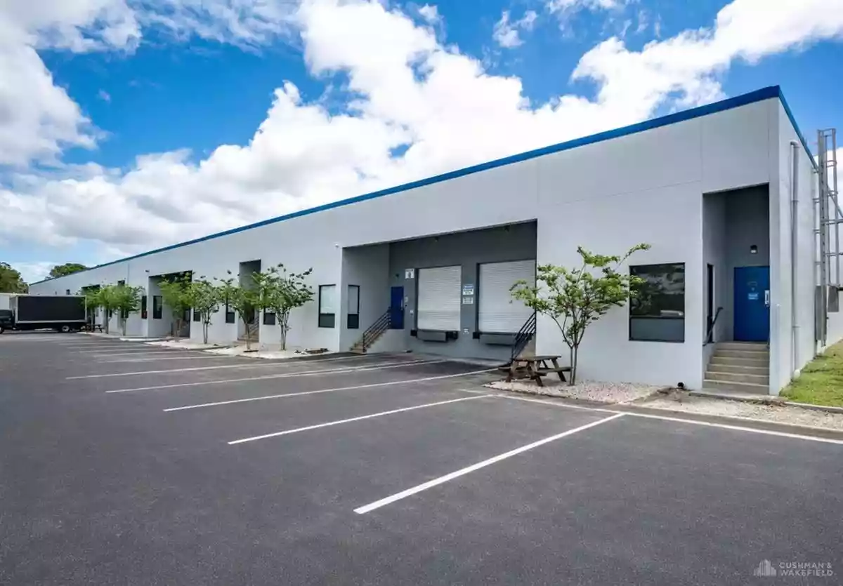 Tampa - Warehouse/Distribution