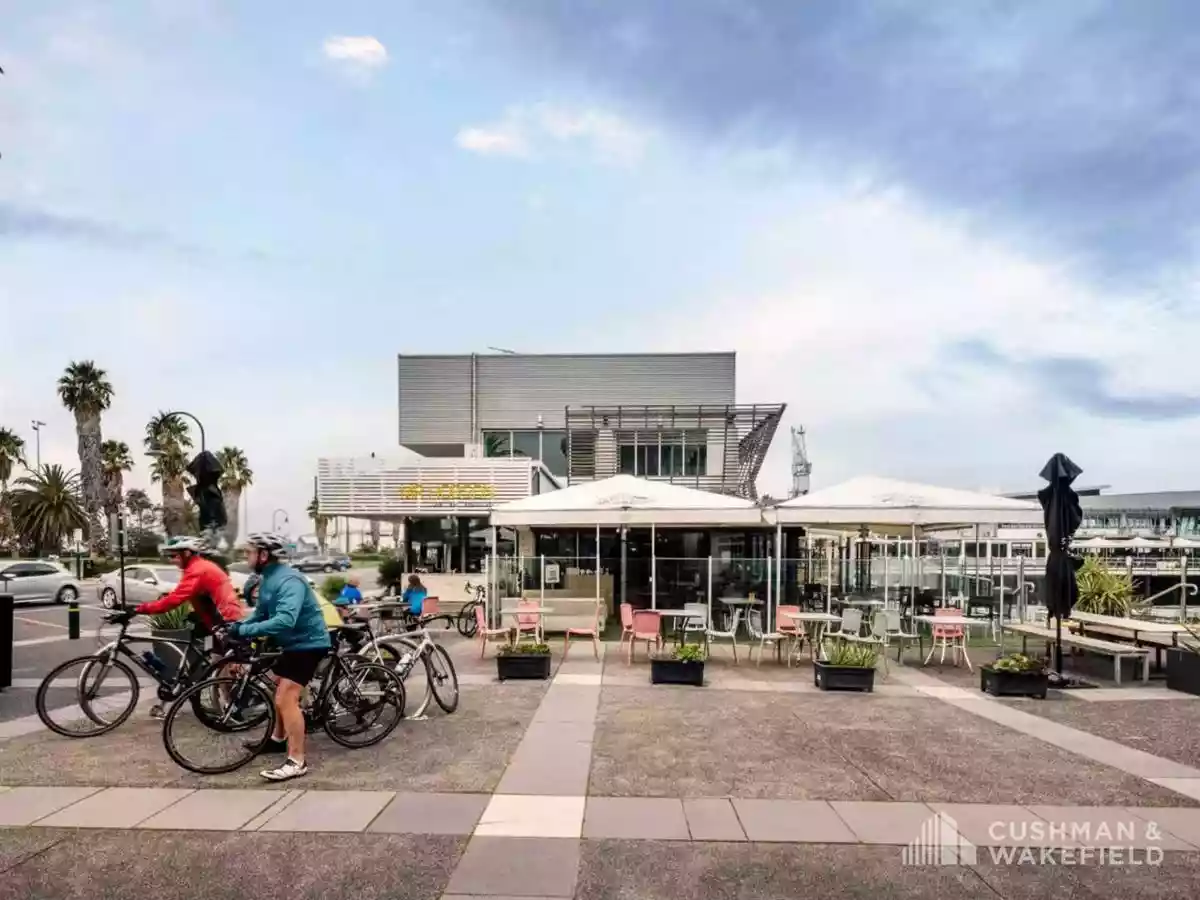 9 Waterfront Place