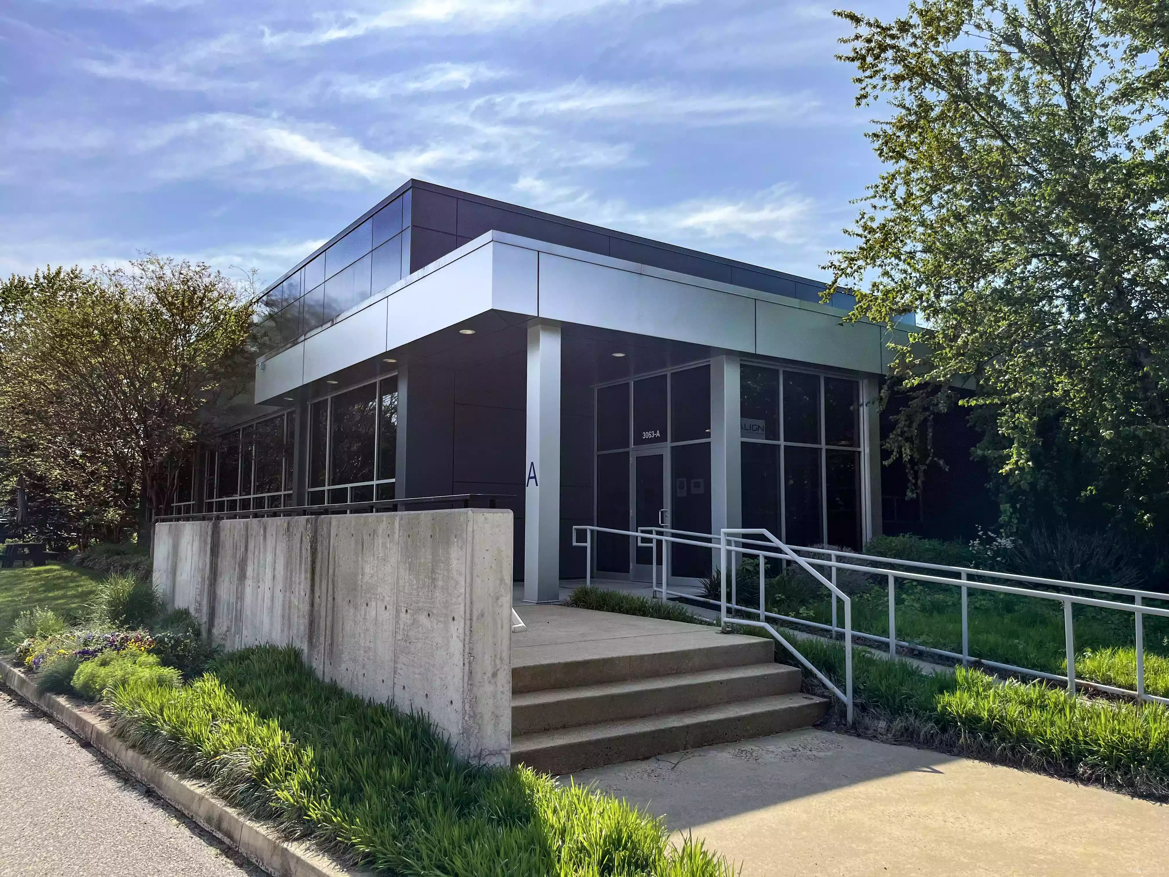 Huntingdon Valley - Warehouse/Distribution