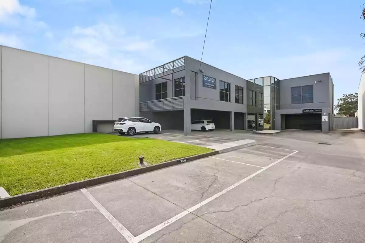 5 Jarrah Drive
