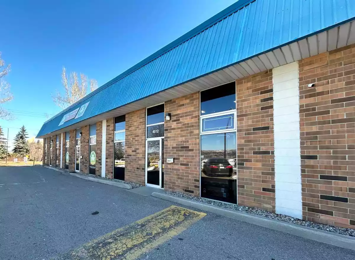 Calgary - Warehouse/Distribution