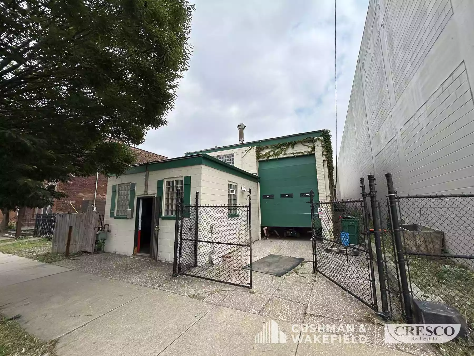 1934 St Clair Avenue