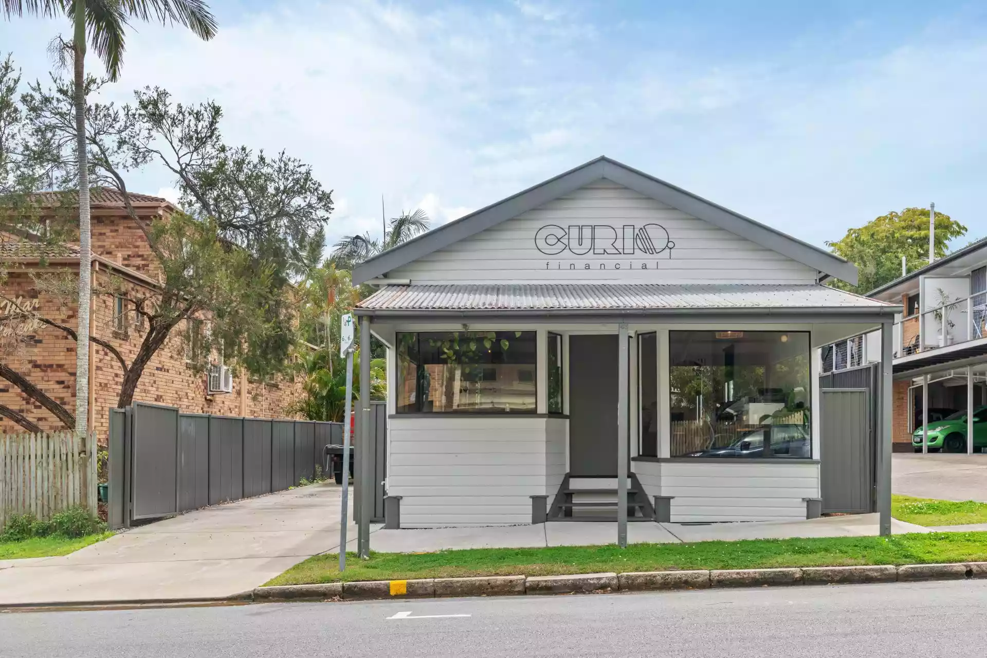 PRIME INNER-CITY FREEHOLD | Invest or Occupy