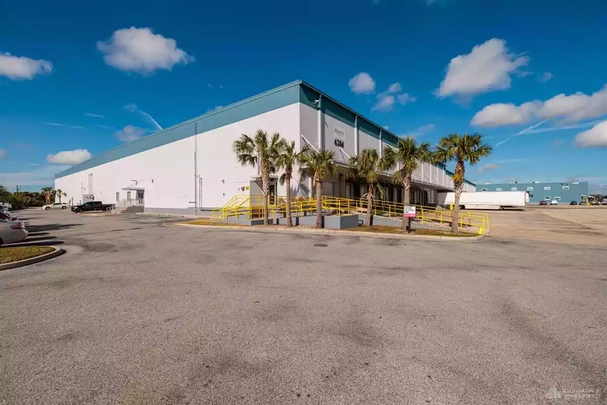 Sarasota - Warehouse/Distribution