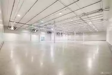 Sarasota - Warehouse/Distribution