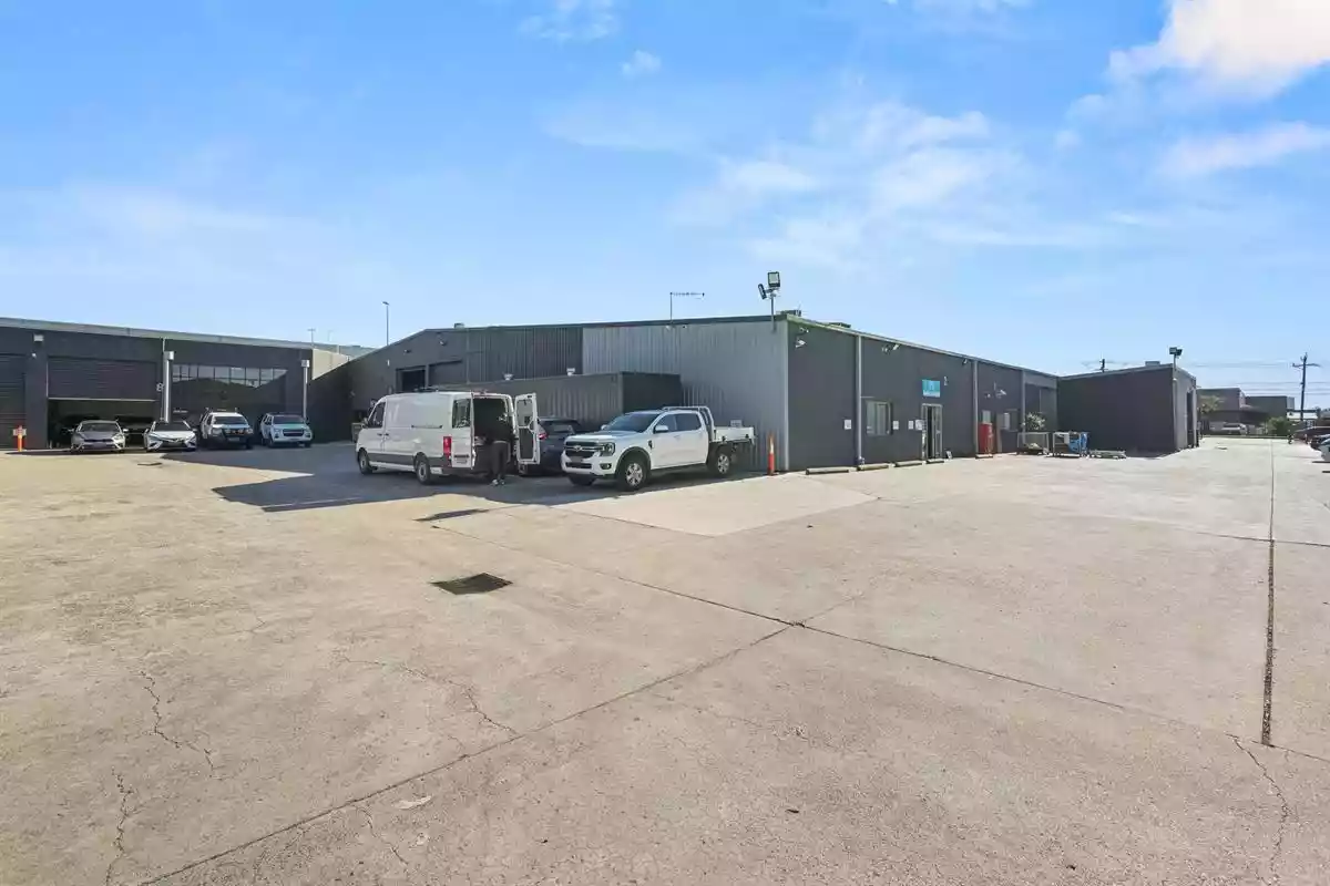 Unit 9 & Office 2B/104-110 Keys Road