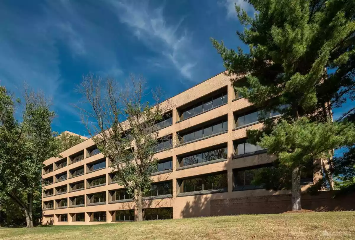 Columbia - Office
