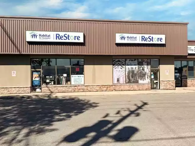 317 Adelaide Street South, Unit 109B