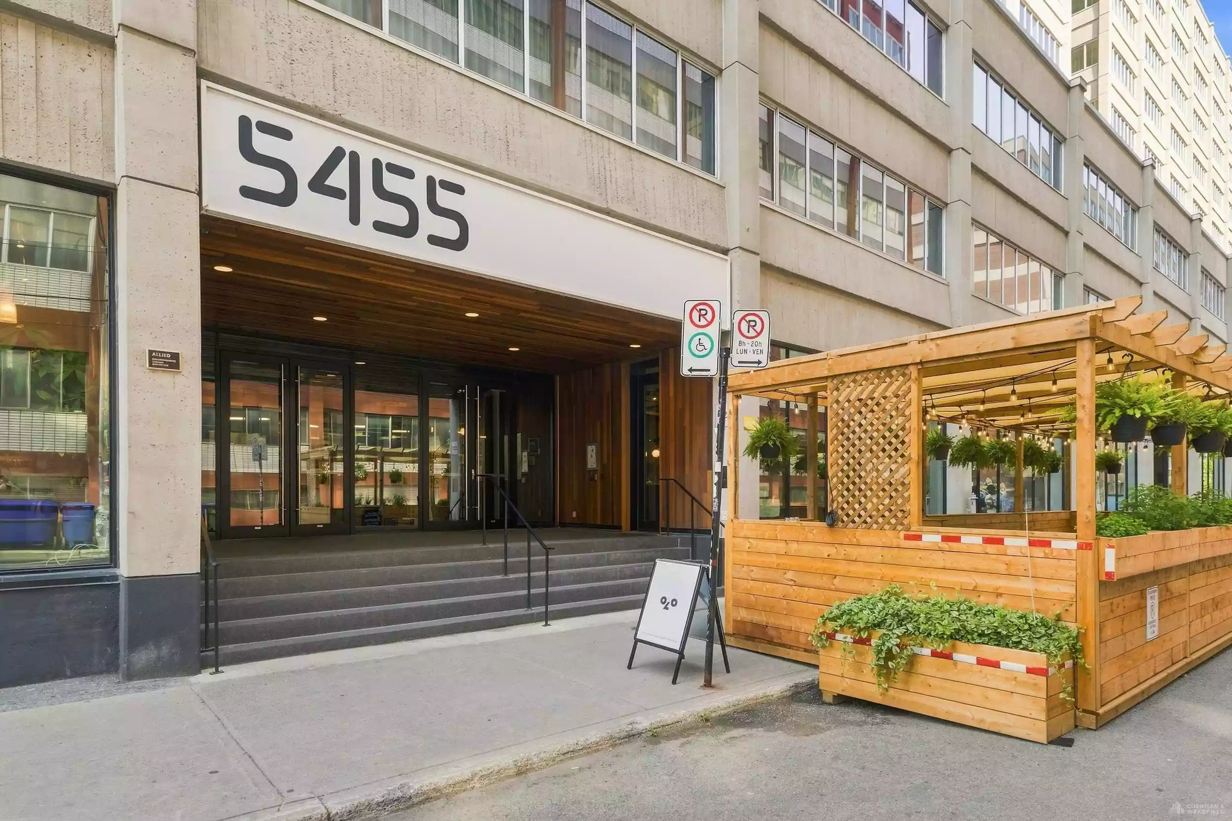 5455 de Gaspé avenue