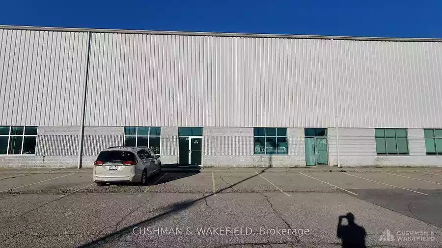 Brantford - Warehouse/Distribution